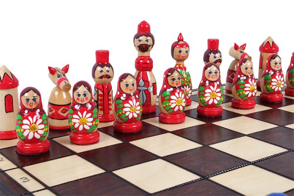Set de șah artizanal MATRIOȘKA